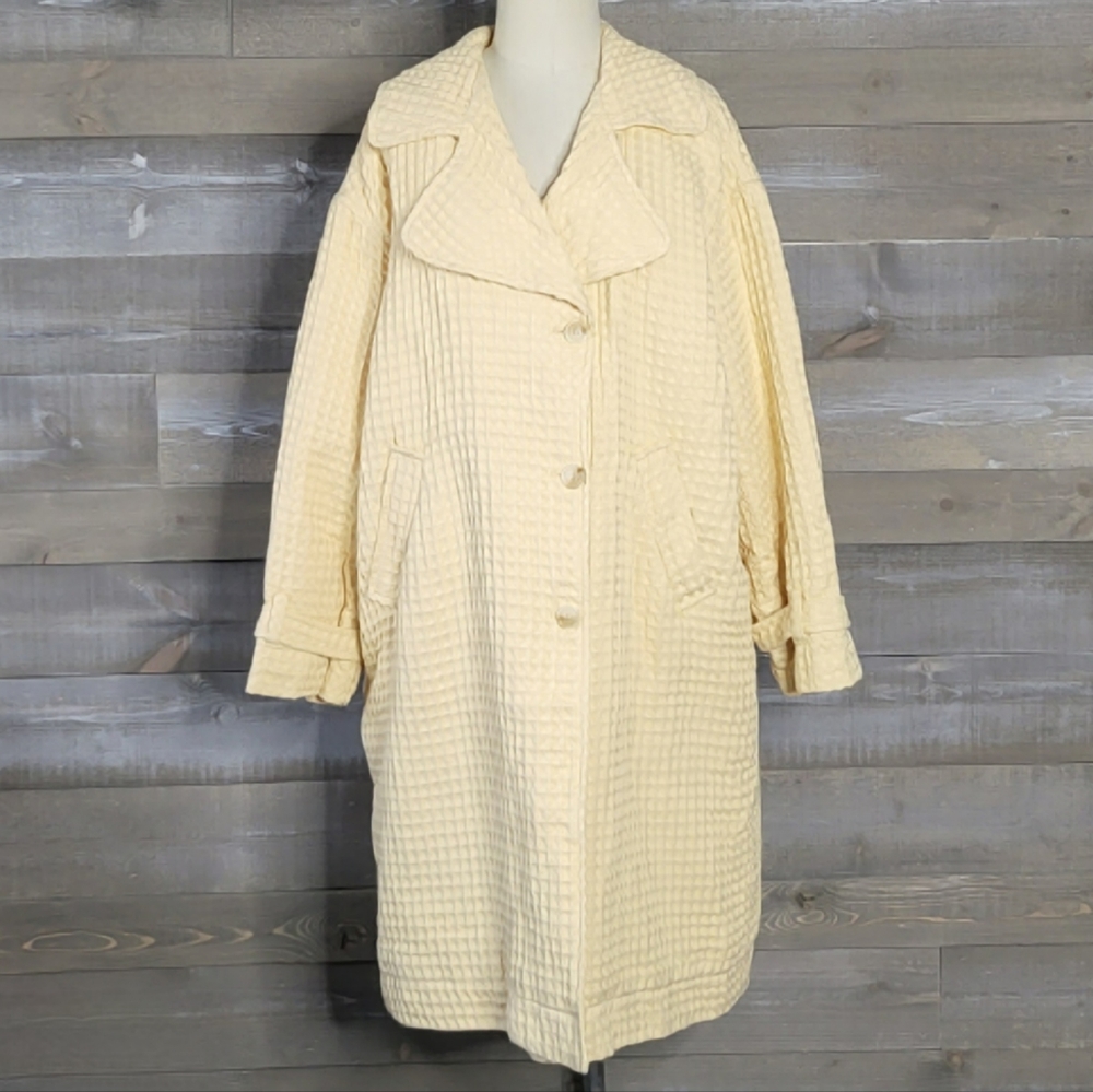 NWT Urban Outfitters Emma Oversized Waffle Texture Fabric Longline Overc…